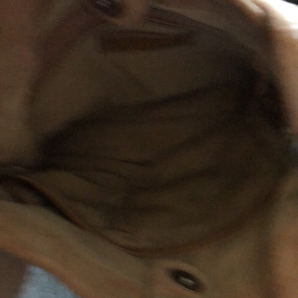 Suede genuine leather tan snaps close hobo type pocketbook one big section - Picture 3 of 7